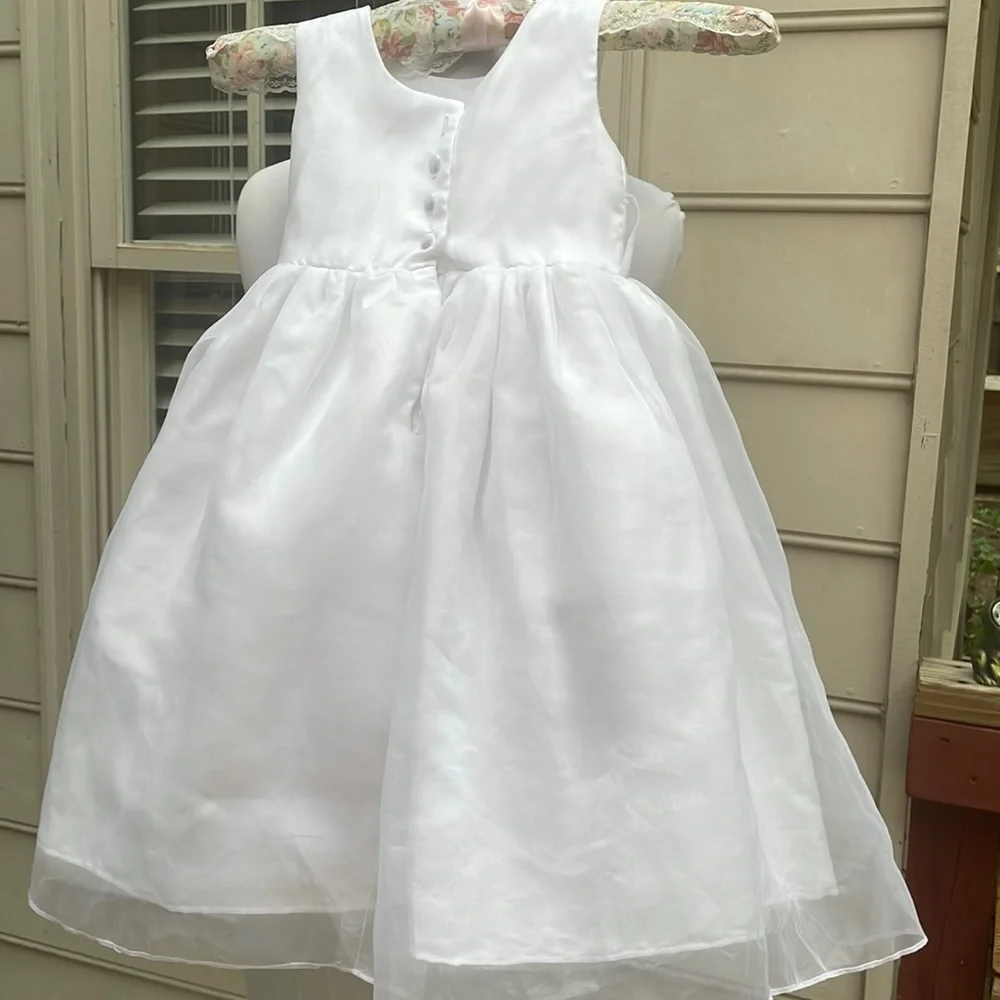 David's Bridal White Flower Girl Dress Size 2T - Picture 3 of 15